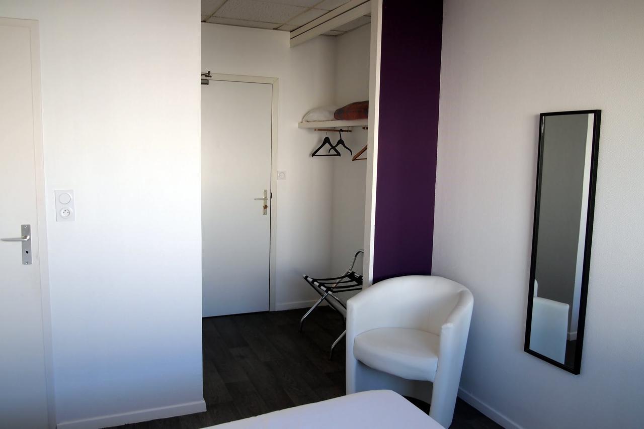 Hotel Le Rohu Séné Εξωτερικό φωτογραφία