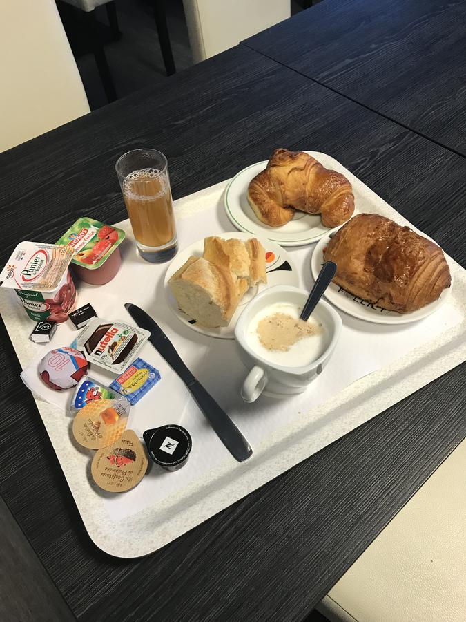 Hotel Le Rohu Séné Εξωτερικό φωτογραφία